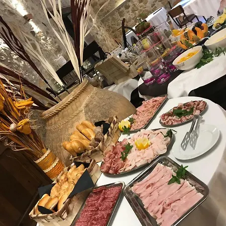 Alloggio per agriturismo L'impero *